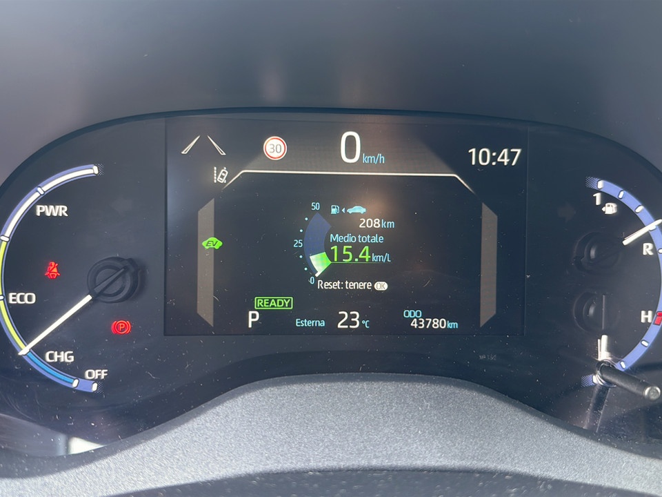 TOYOTA Yaris Cross 1.5h Trend fwd 116cv e-cvt Ibrida usato - 8