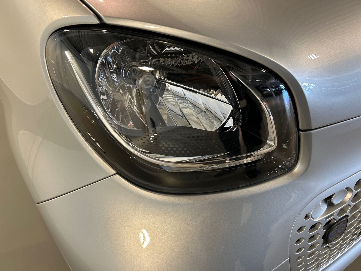 smart fortwo fortwo 4,6kW EQ Pure - 7