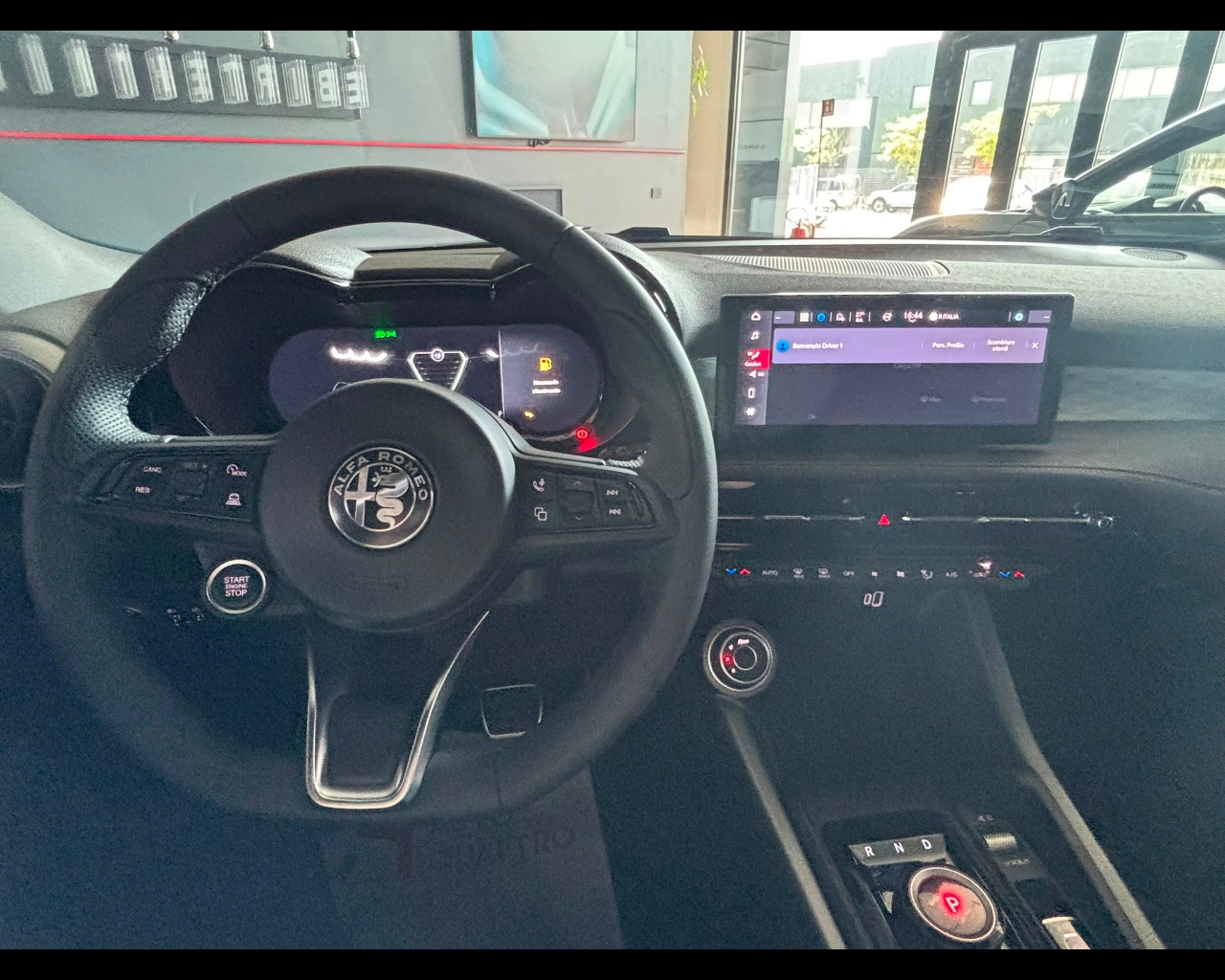 Foto ALFA ROMEO Tonale Ibrida Ibrida 175cv Sprint