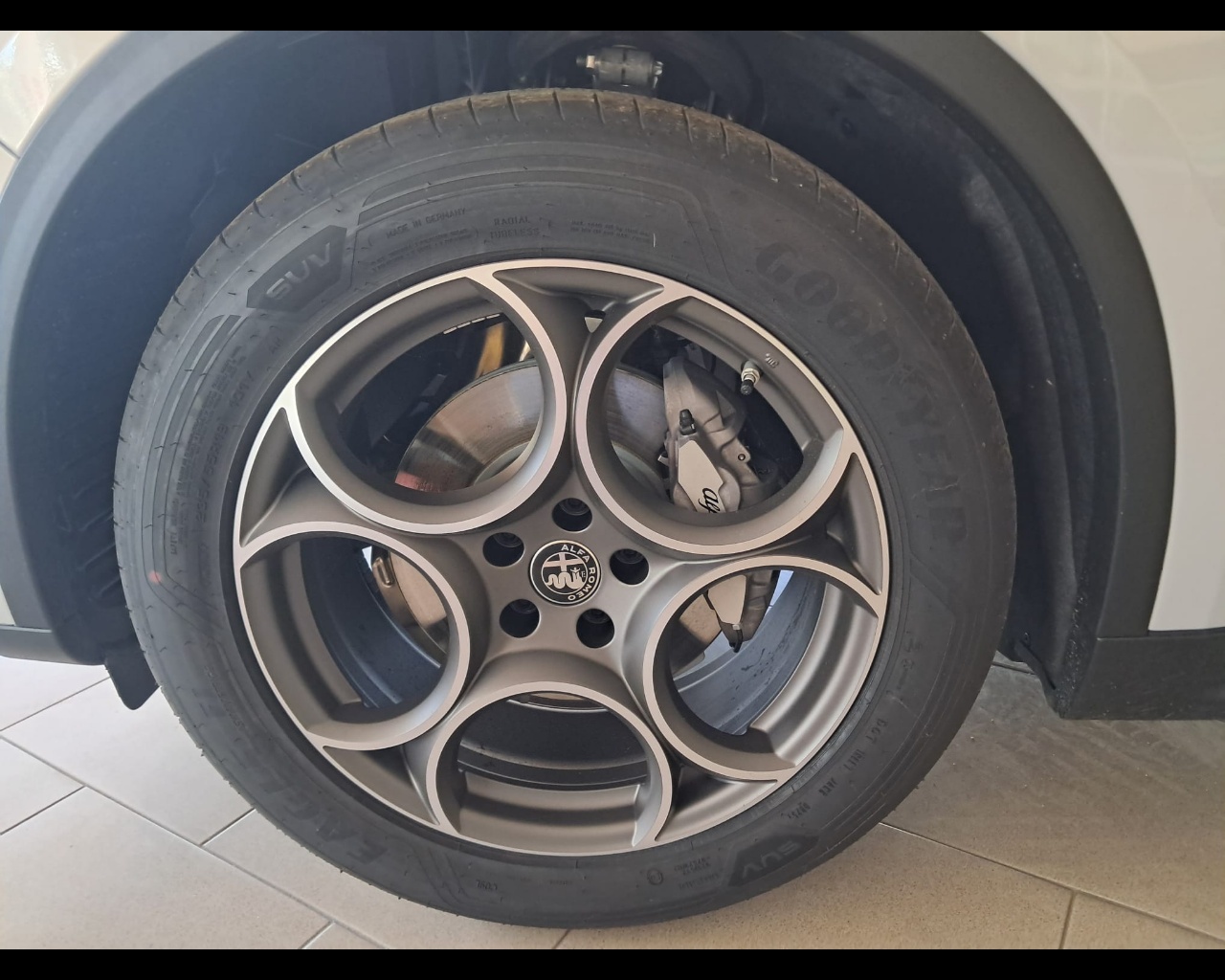 Foto ALFA ROMEO Stelvio Diesel 160cv Sprint