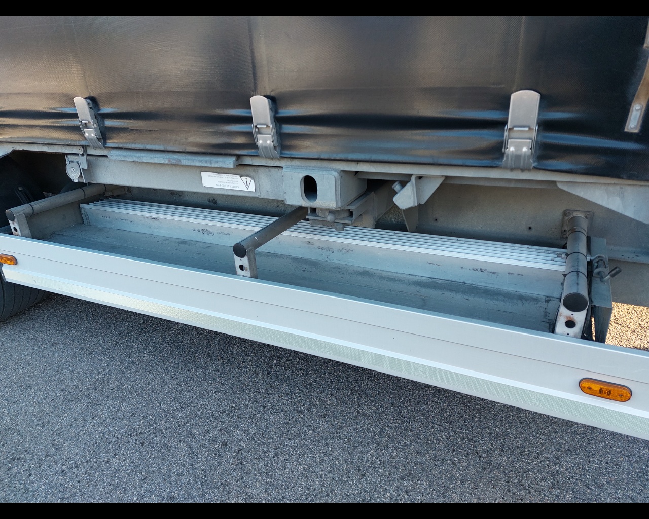 Mercedes Actros actros 2548 L Flat cab. Str.Sp. 2,5 Euro VI - 11