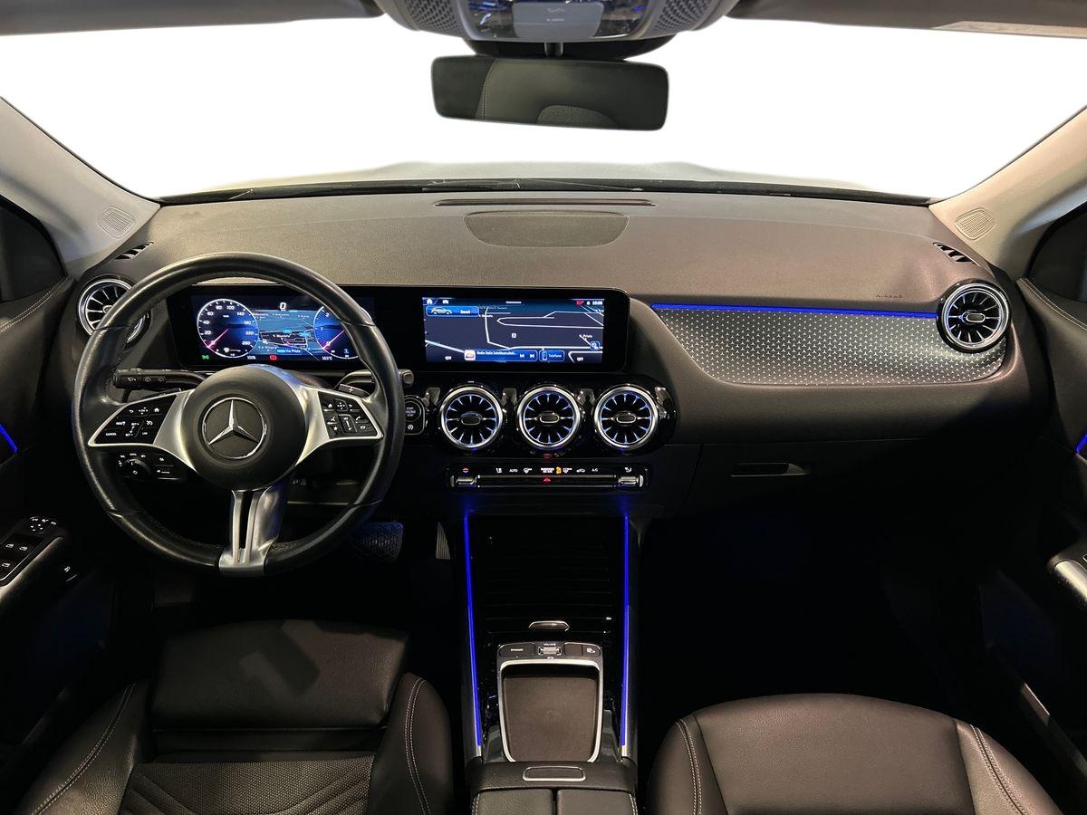 Mercedes GLA GLA 180 D Progressive Advanced Plus 8G-DCT - 9