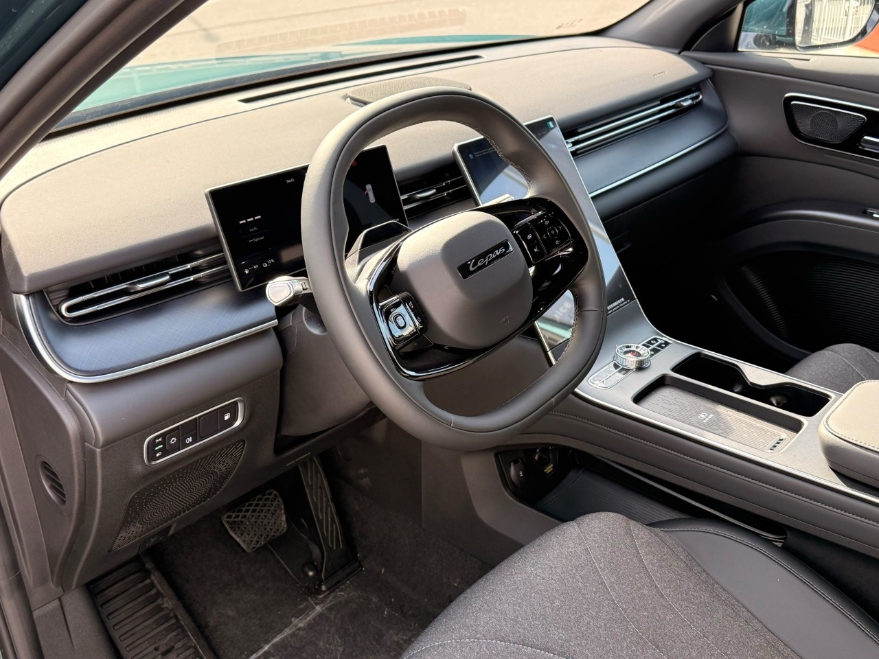 Lepas Lepas L8 L8 PHEV 1.5TGDI Essence - 5