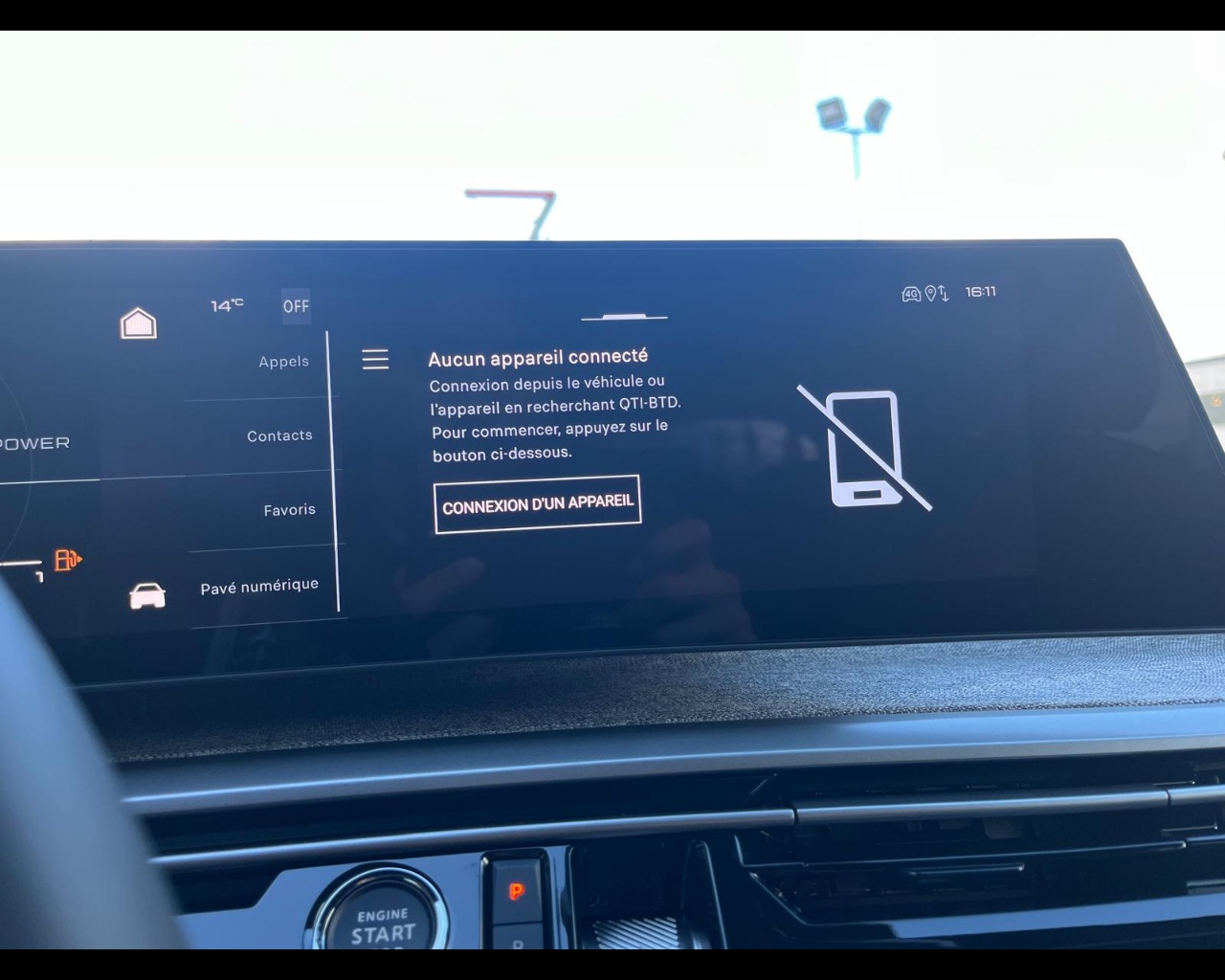 Foto PEUGEOT 5008 1.2 hybrid Allure 136cv e-dcs6