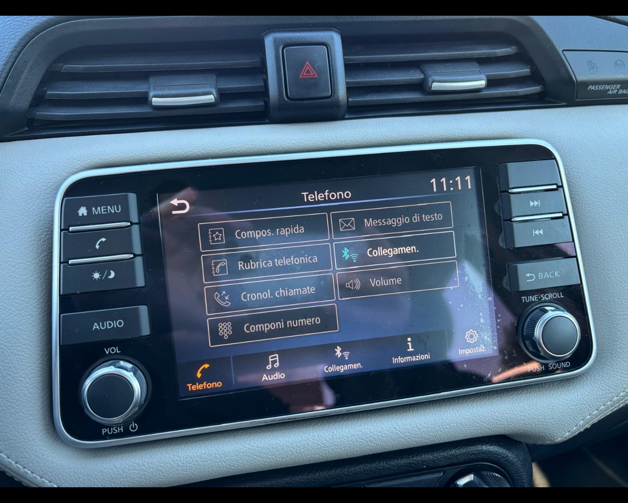 Foto NISSAN Micra 1.0 ig-t N-Design 92cv