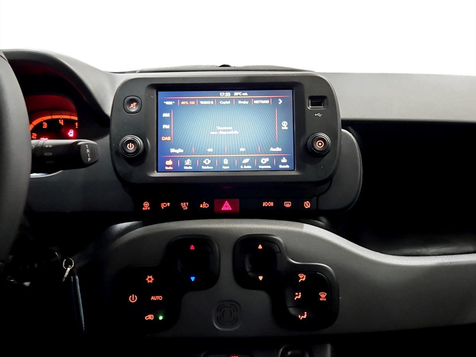 FIAT Panda 1.0 firefly hybrid City Cross s&s 70cv Ibrido benzina Usato - 7