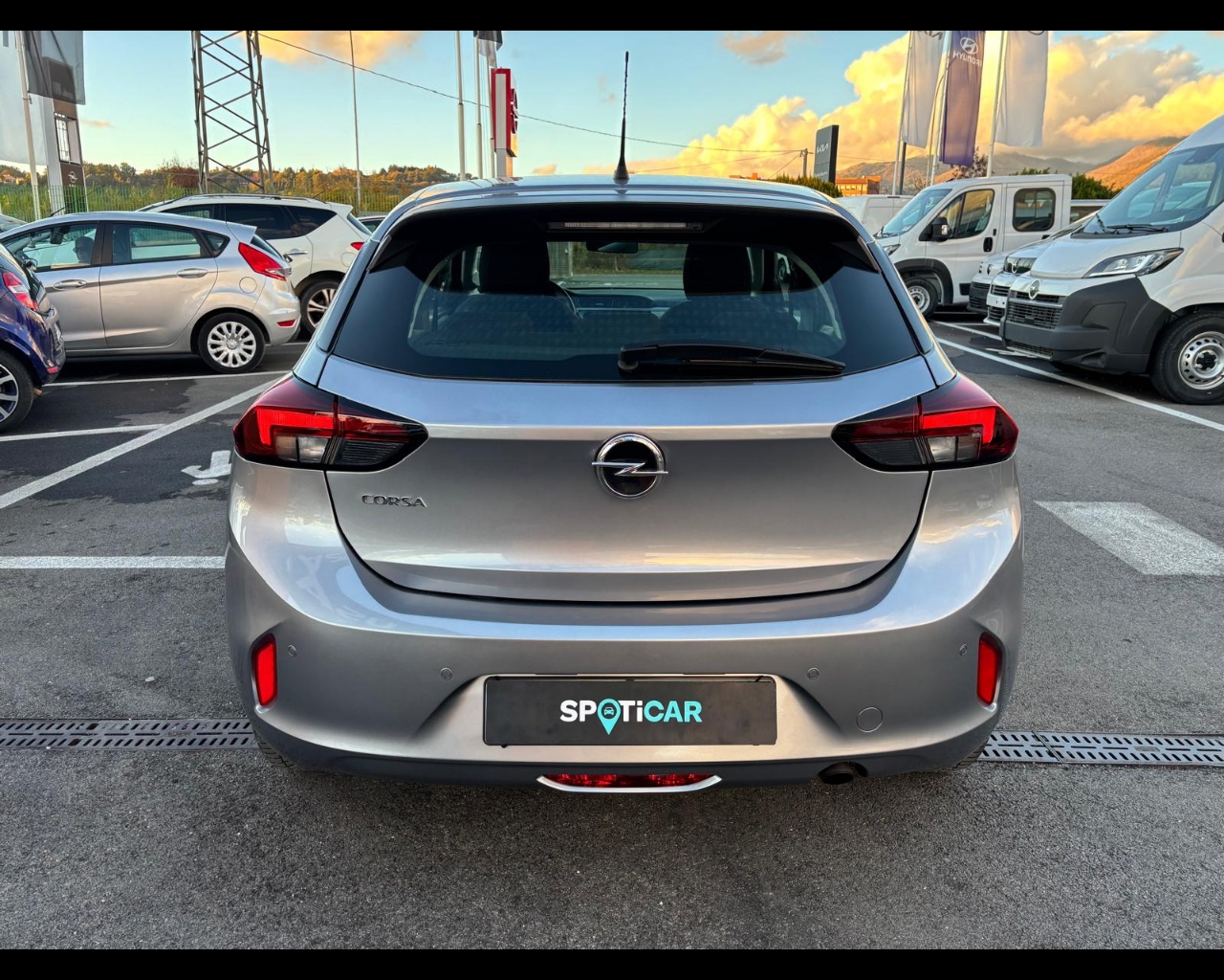 Foto OPEL Corsa 1.5 Edition s&s 100cv