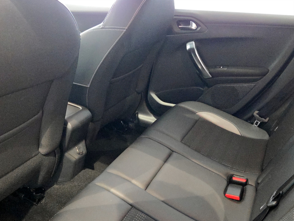 PEUGEOT 2008 1.2 puretech 12v Allure 82cv E6 Benzina usato - 16