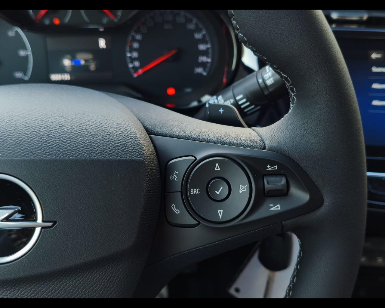 Foto OPEL Corsa 1.2 hybrid Edition 100cv dct6