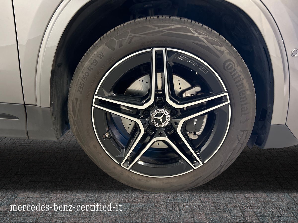 Mercedes GLA GLA 200 D AMG Line Premium 4Matic 8G-DCT - 17