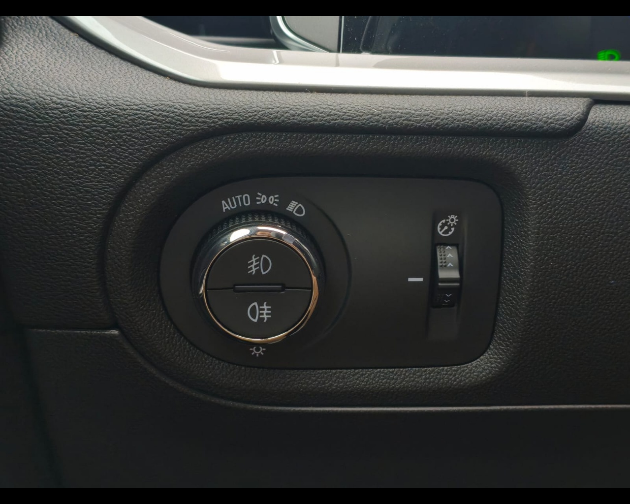 Foto OPEL Grandland 1.6 phev GS fwd 225cv auto