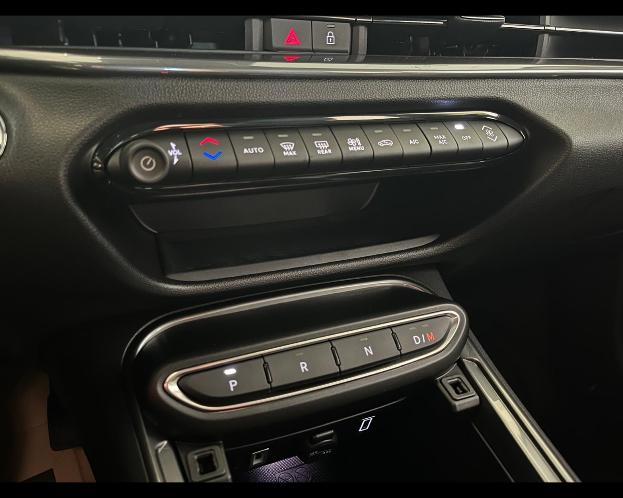 Foto FIAT 600 Hybrid Sport Edizione Milano Cortina 2026 1.2 Hybrid 145cv