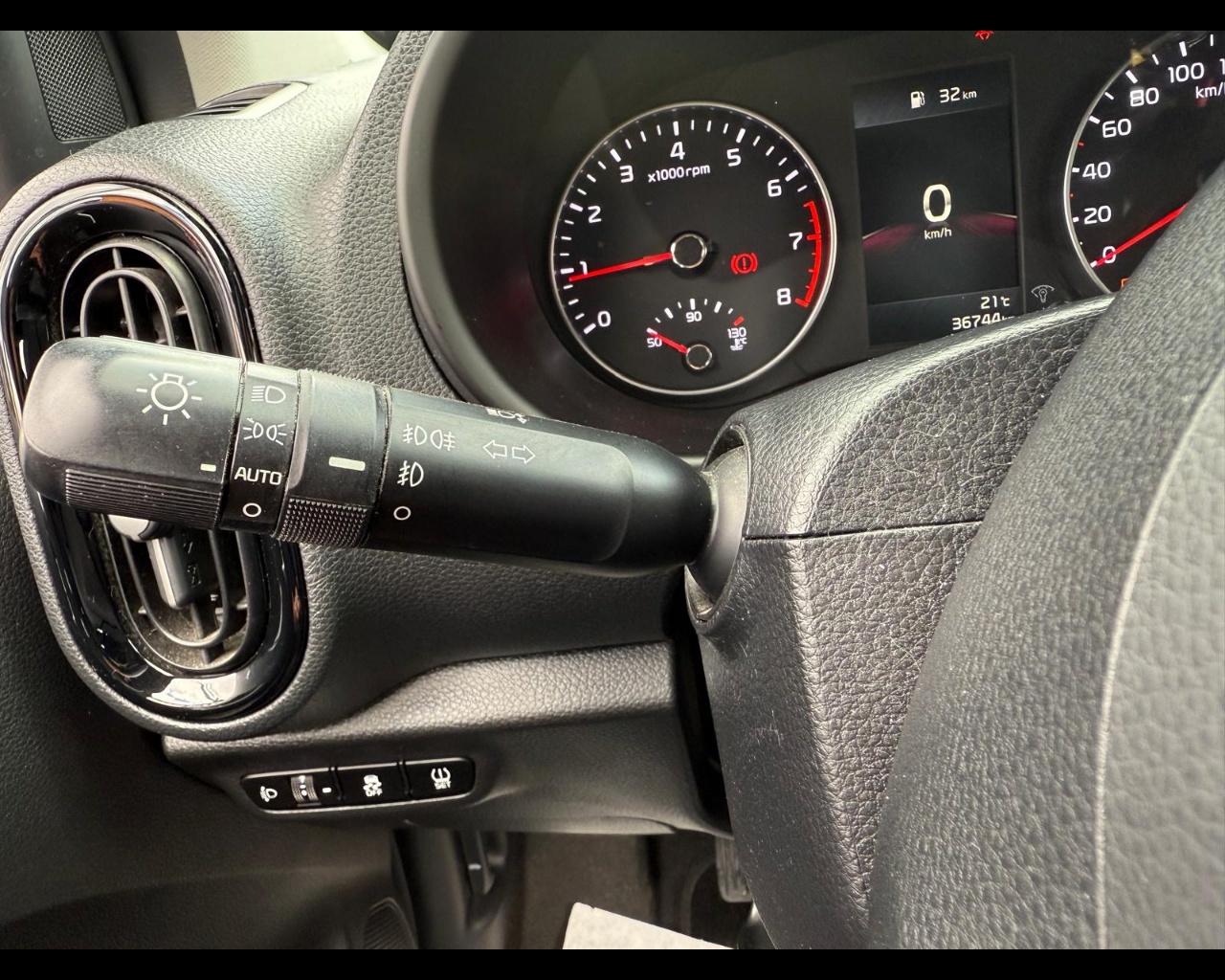 Foto KIA Picanto 1.0 dpi Style