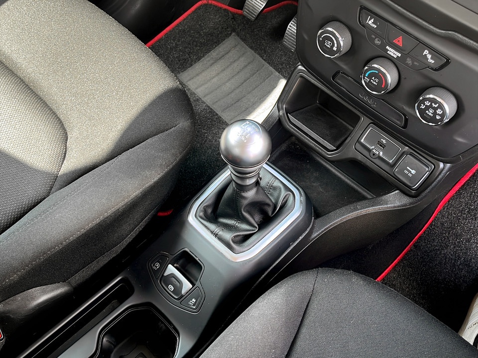 JEEP Renegade 1.0 t3 Longitude 2wd Benzina usato - 15