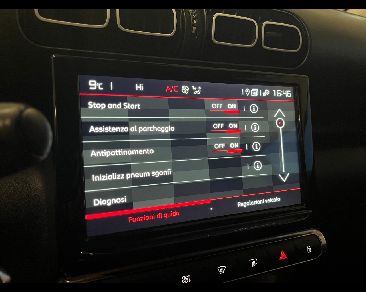 Foto CITROEN C3 Aircross 1.5 bluehdi Shine s&s 110cv