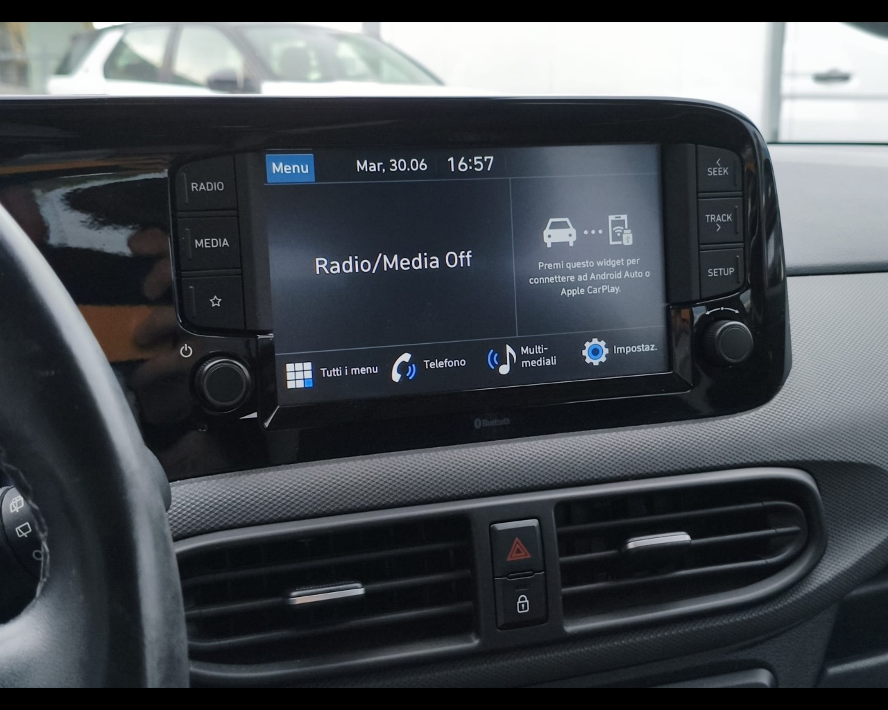 Foto HYUNDAI i10 1.0 mpi Tech Connect Pack
