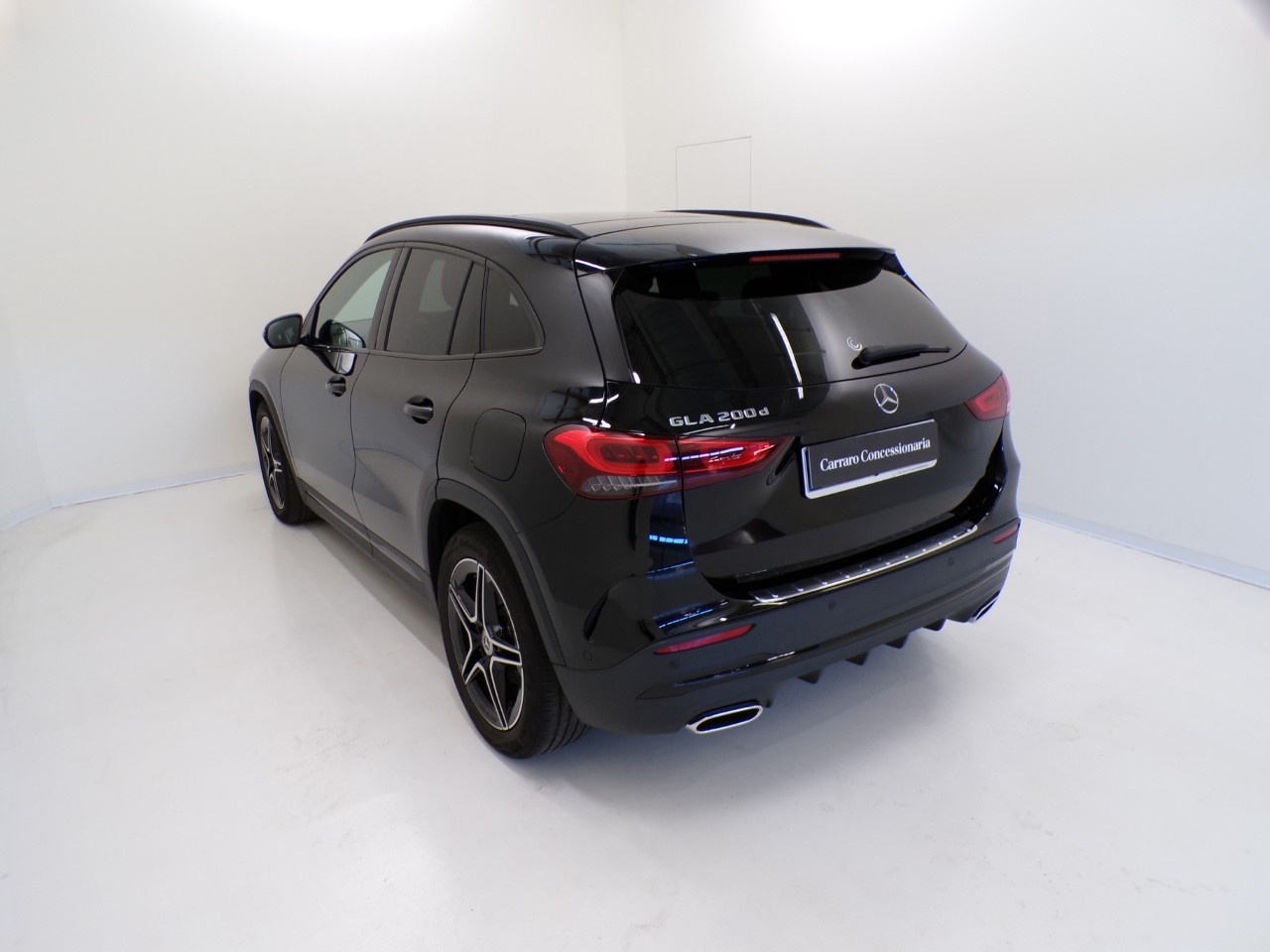 Mercedes GLA GLA 200 D Premium 8G-DCT - 8