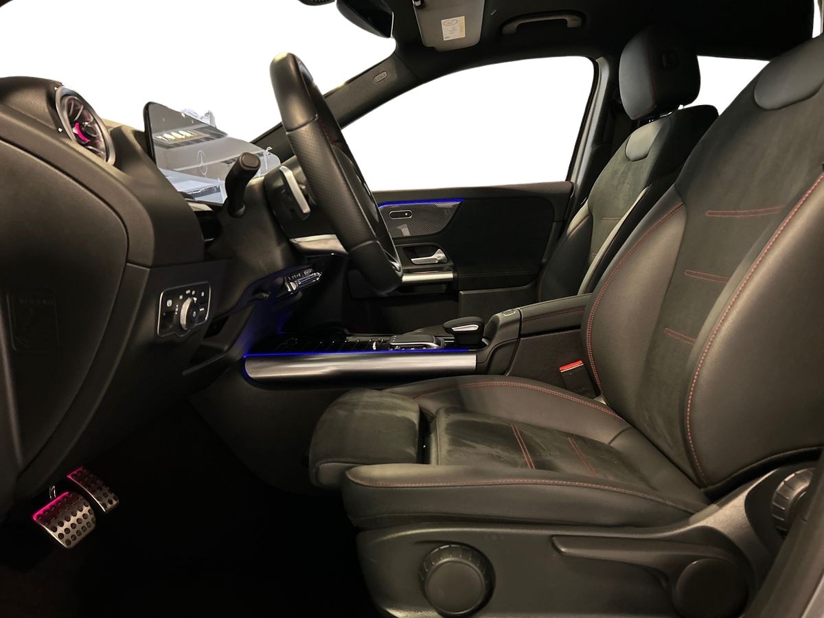 Mercedes GLA GLA 250e Plug-in hybrid Automatic AMG Line ADVANCED PLUS - 10