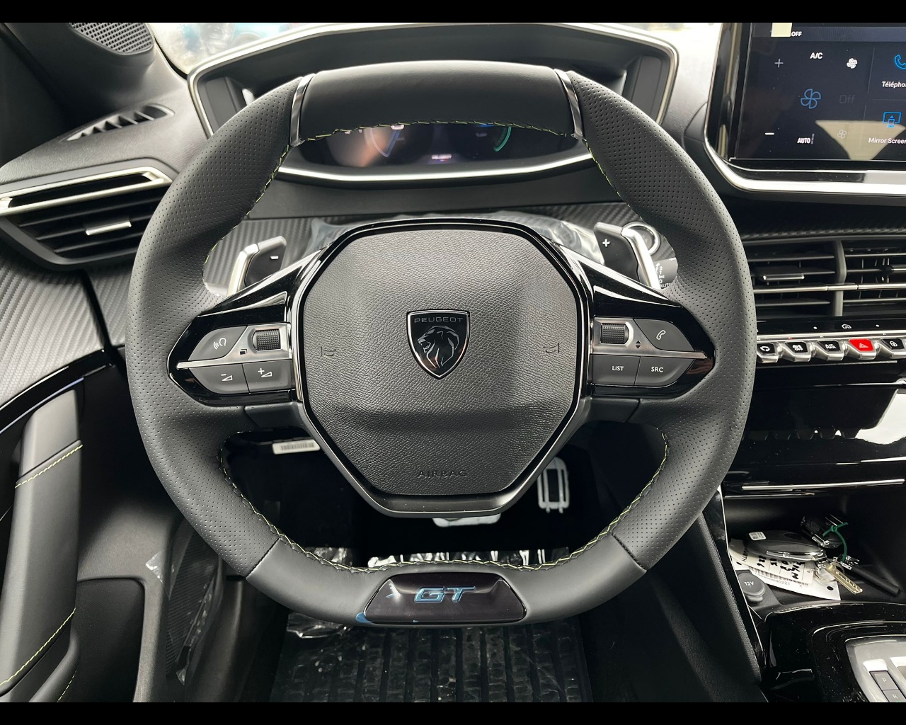 Foto PEUGEOT 208 1.2 hybrid GT 136cv e-dcs 6