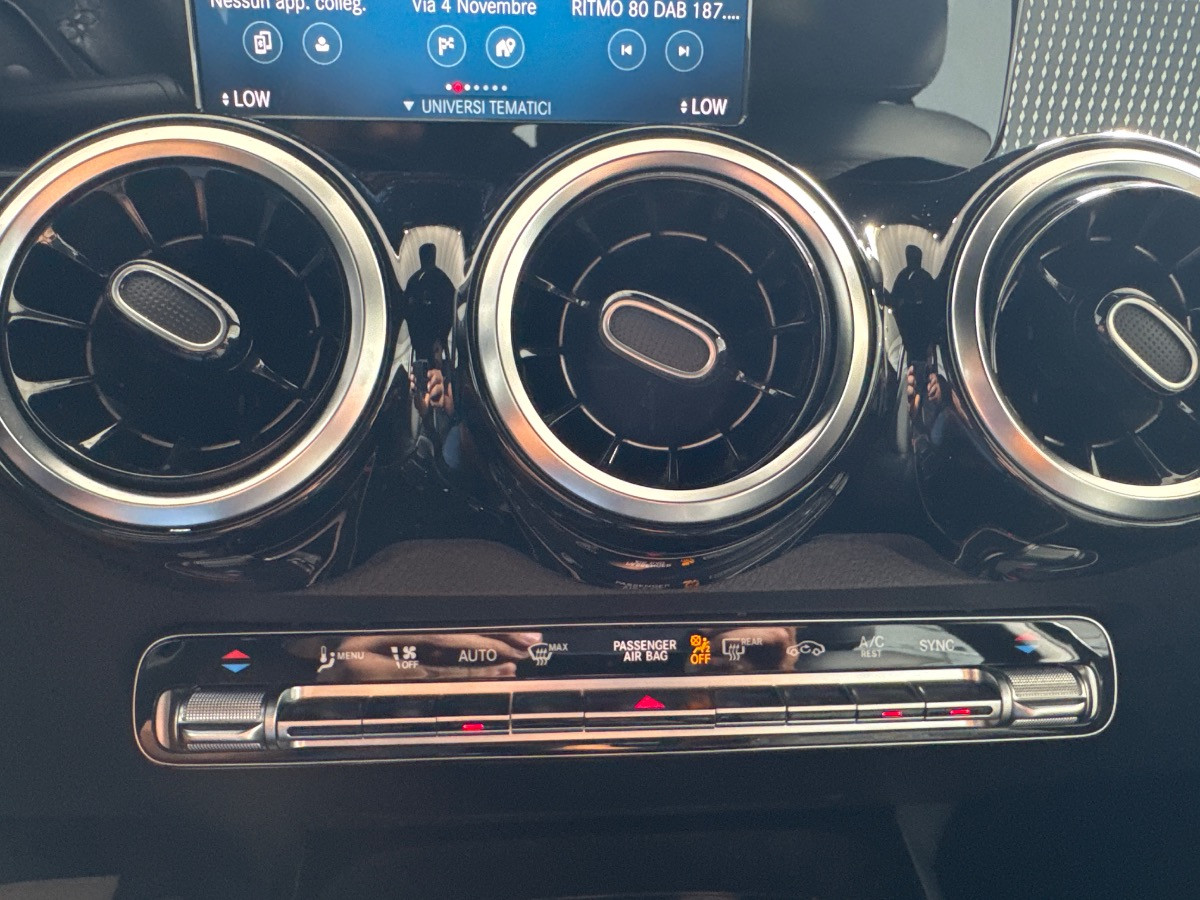 Mercedes GLB Usato 2022 GLB San Zeno Naviglio