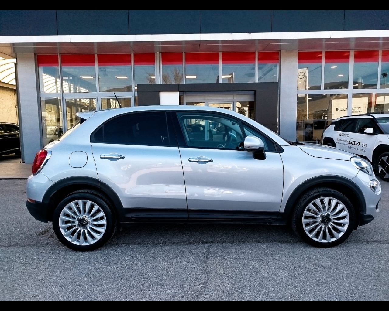 Foto FIAT 500X 1.6 mjt Lounge 4x2 120cv 