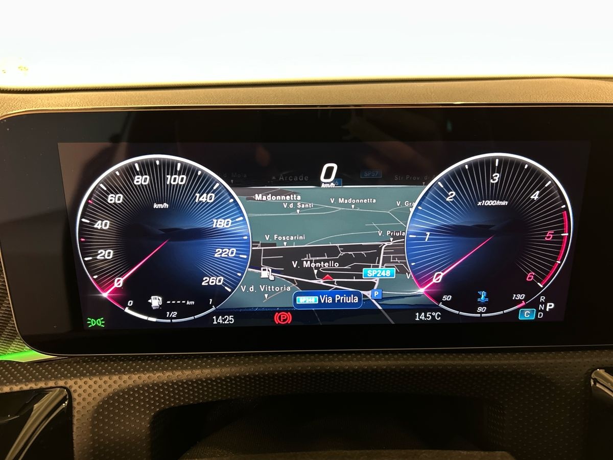 Mercedes  Classe A 180 D Advanced Plus Progressive 8G-DCT - 13