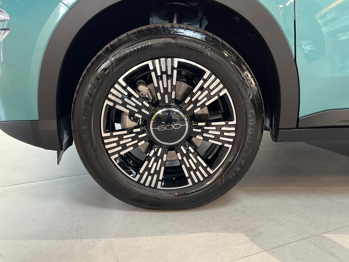 Fiat 600 Nuovo Ibrido benzina 600 Verona