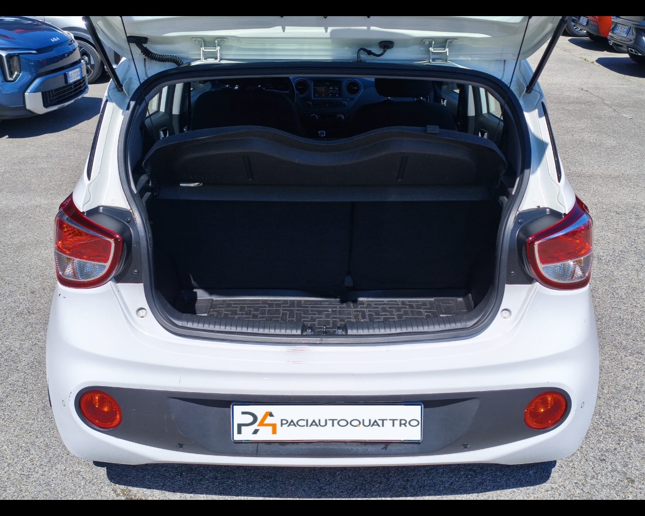 Foto HYUNDAI i10 1.0 Prime