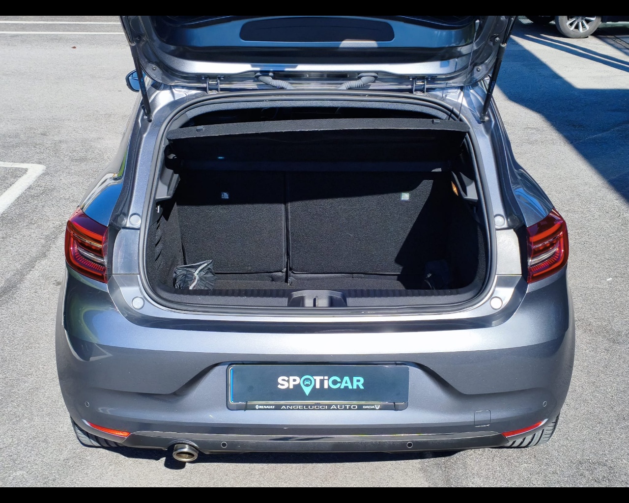 Foto RENAULT Clio 1.0 tce Techno Gpl 100cv