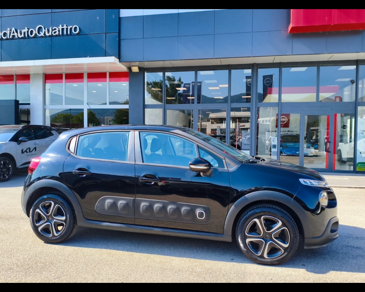 Foto CITROEN C3 1.2 puretech Feel s&s 83cv