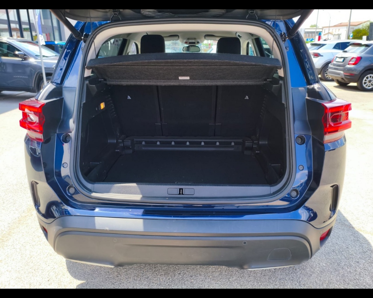Foto CITROEN C5 Aircross 1.5 bluehdi Shine s&s 130cv eat8
