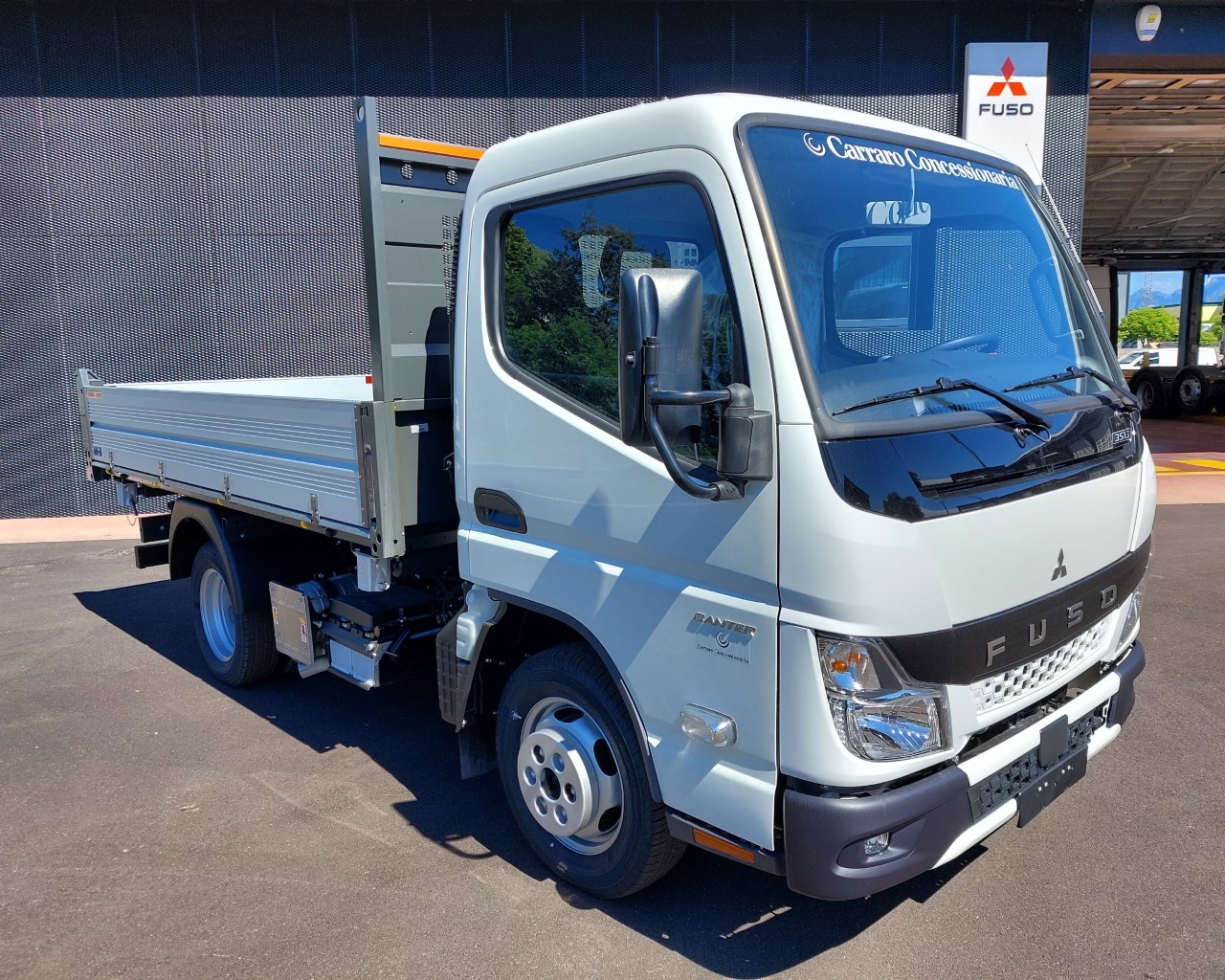 Mitsubishi Fuso Canter 3S13/25 TF1 MY22 Cab Sing Std - 2