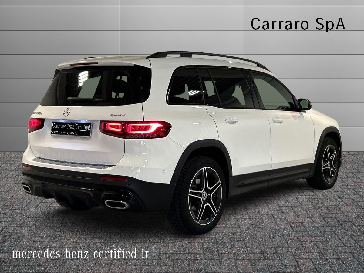 Mercedes GLB GLB 200 D Premium 4Matic 8G-DCT - 2