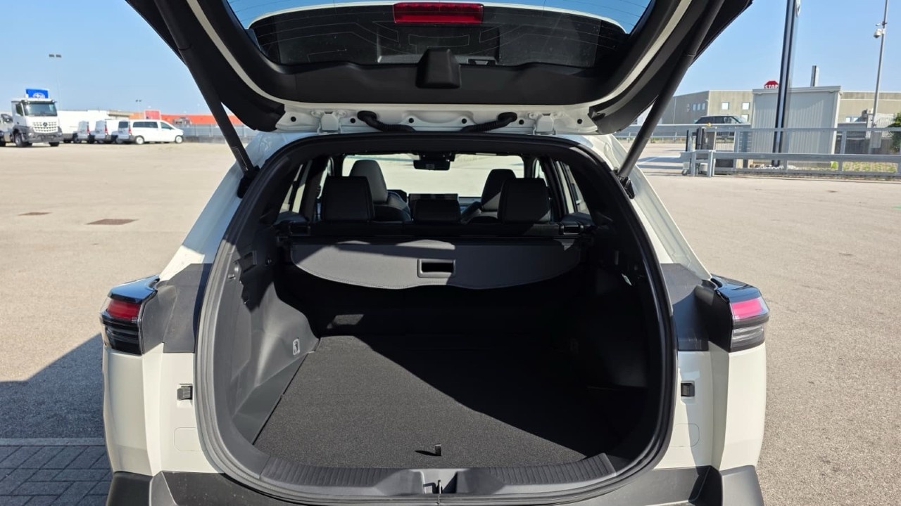 Subaru E-OUTBACK E-OUTBACK 4E-XPERIENCE + - 15