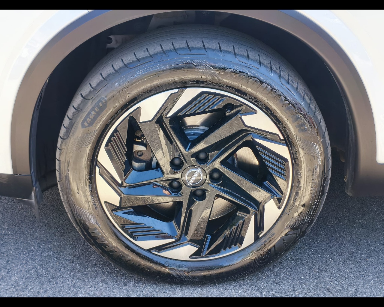 Foto NISSAN Qashqai 1.5 e-power N-Connecta 2wd