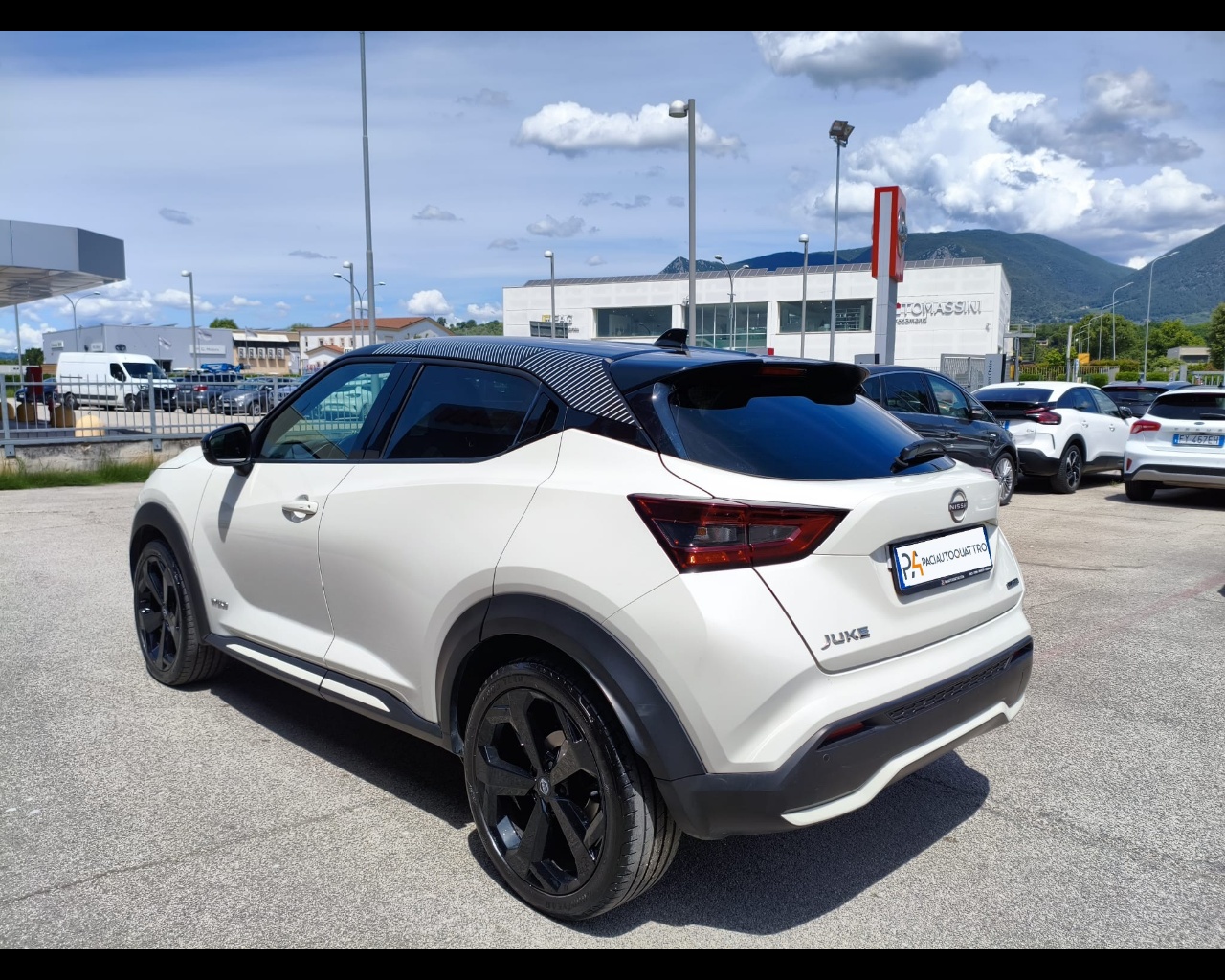 Foto NISSAN Juke 1.6 hev Premiere Edition