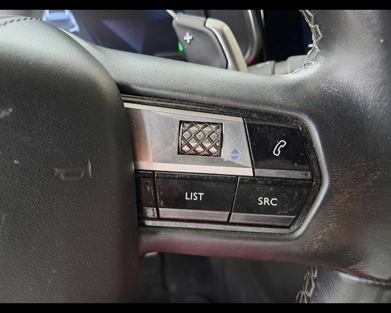 Foto DS DS7 Crossback 1.5 bluehdi Grand Chic 130cv auto