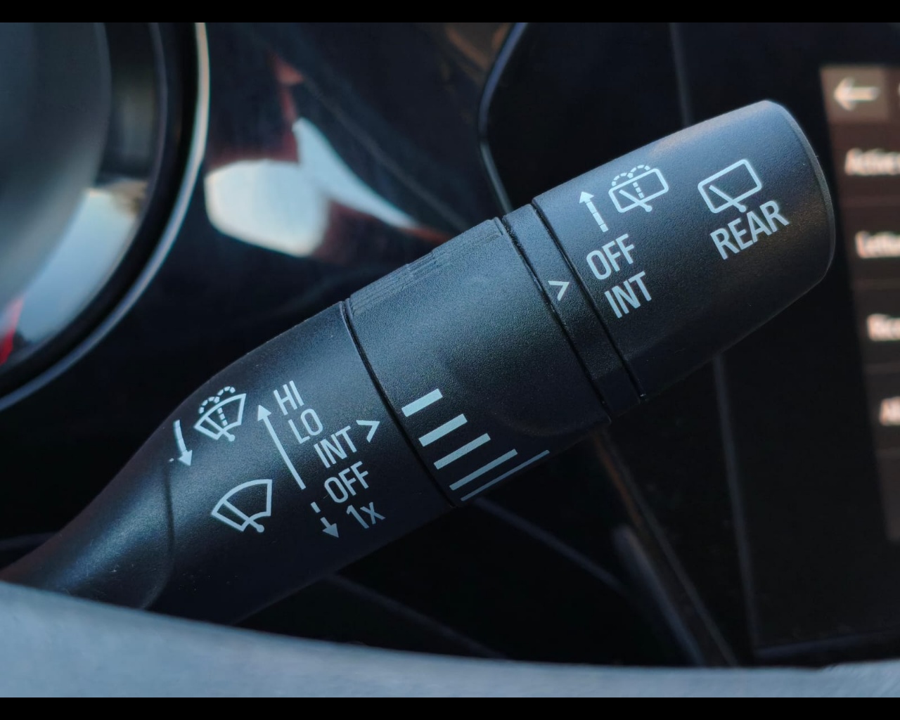 Foto OPEL Corsa 1.2 Edition 75cv