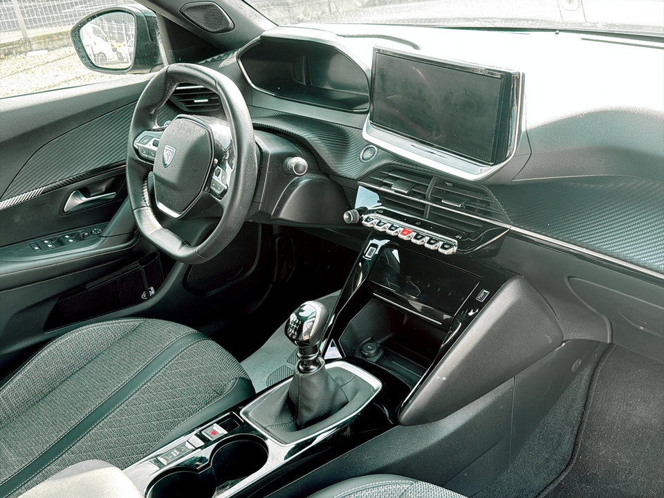 PEUGEOT 2008 1.2 puretech Allure s&s 100cv Benzina usato - 12