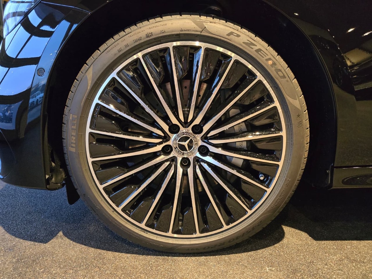 Mercedes Classe E Station Wagon Classe E 220 d 4Matic Station Wagon AMG Line ADVANCED PLUS - 5