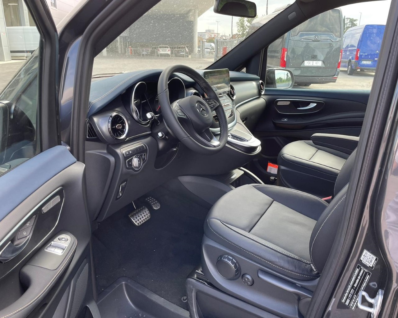 Mercedes EQV EQV 300 Long - 7