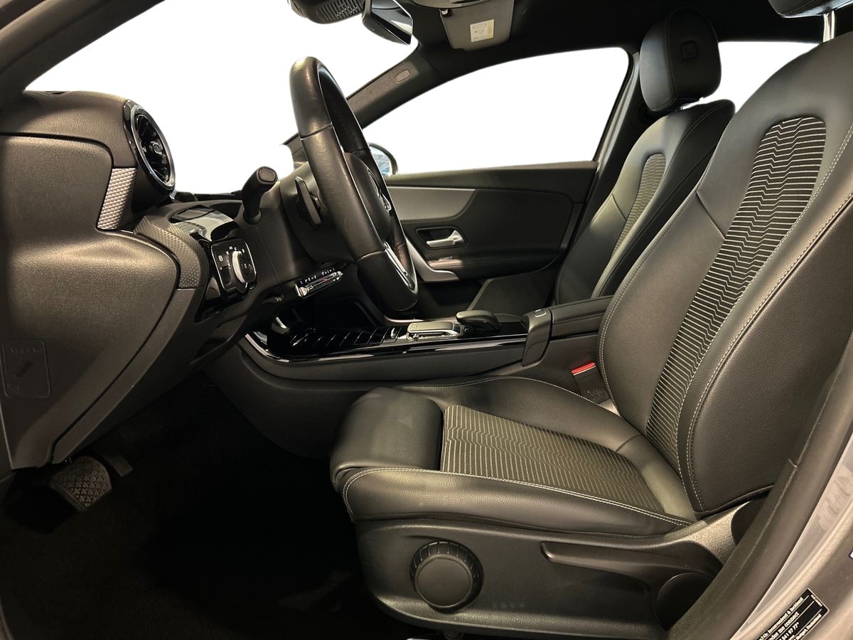 Mercedes Classe A Classe A 180 D Sport 8G-DCT - 10