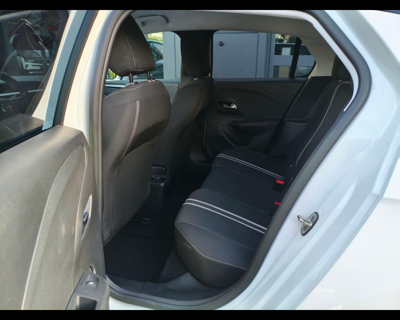 Foto OPEL Corsa 1.2 D&T s&s 75cv