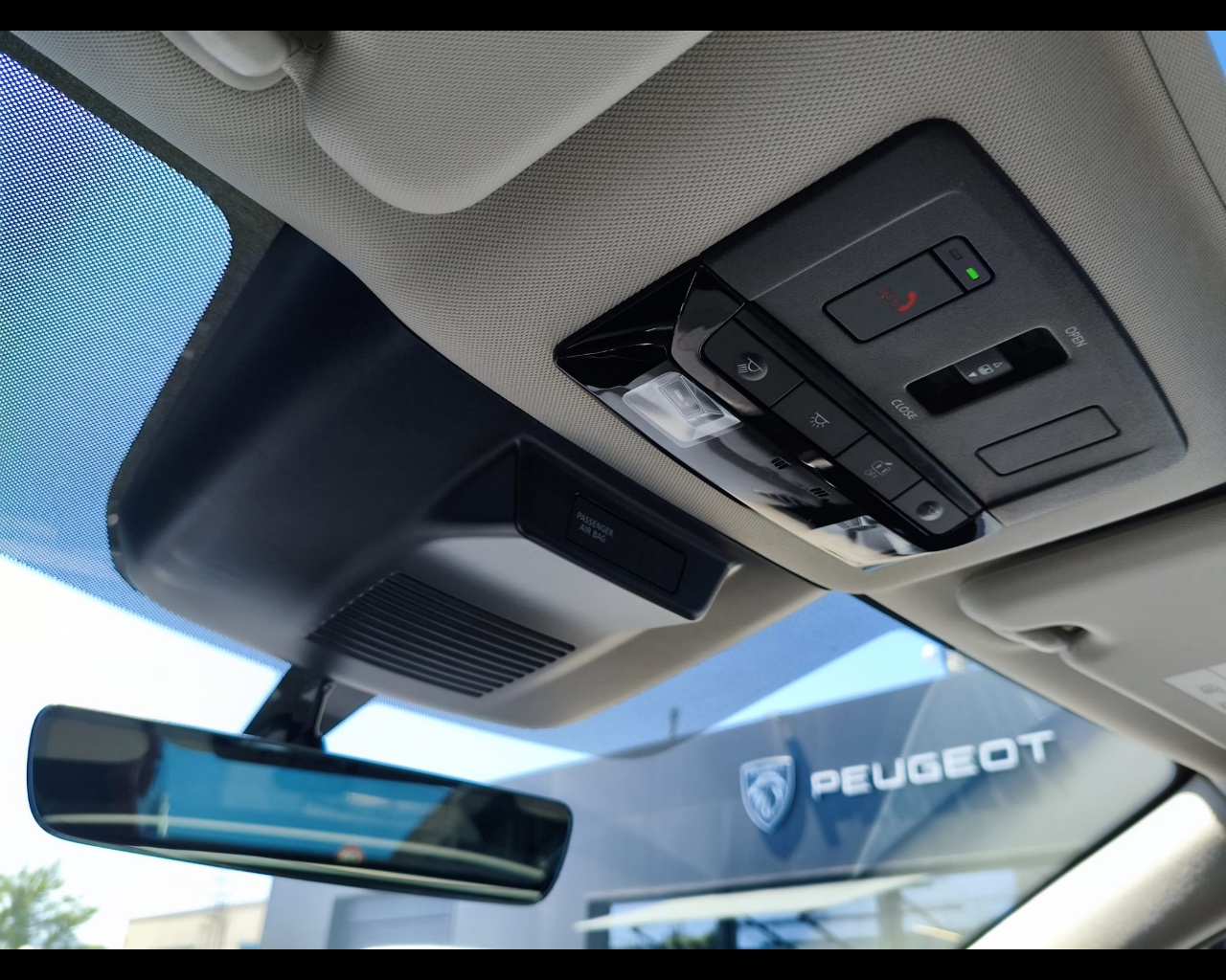 Foto NISSAN Qashqai 1.3 mhev N-Connecta 2wd 140cv
