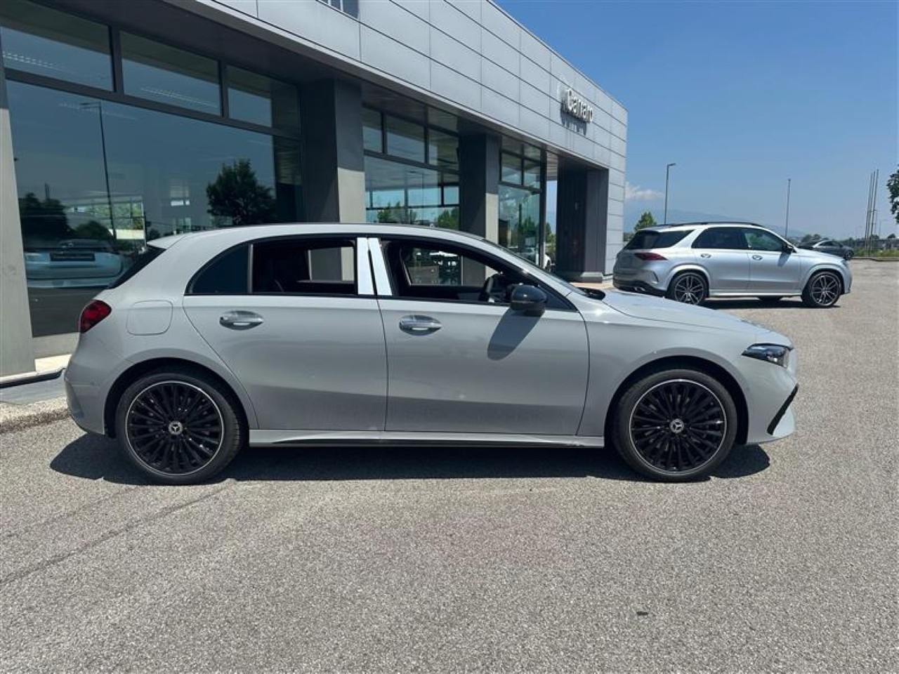 Mercedes Classe A Classe A 180 d Automatic AMG Line PREMIUM PLUS - 8