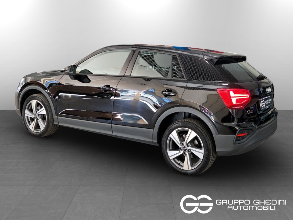 AUDI Q2 30 1.0 tfsi Benzina usato - 2