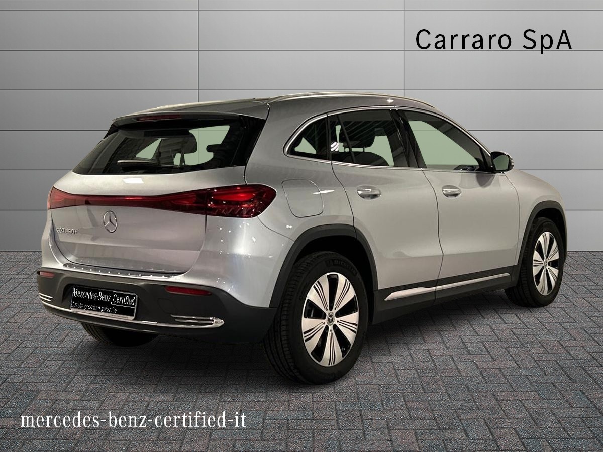 Mercedes  EQA 250+ Progressive - 2