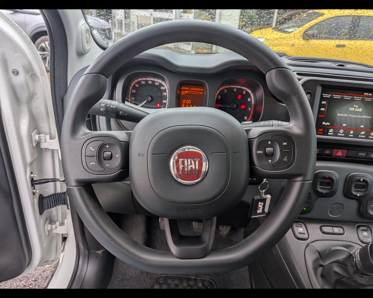 Foto FIAT Panda 1.0 firefly hybrid Cross s&s 70cv 5p.ti