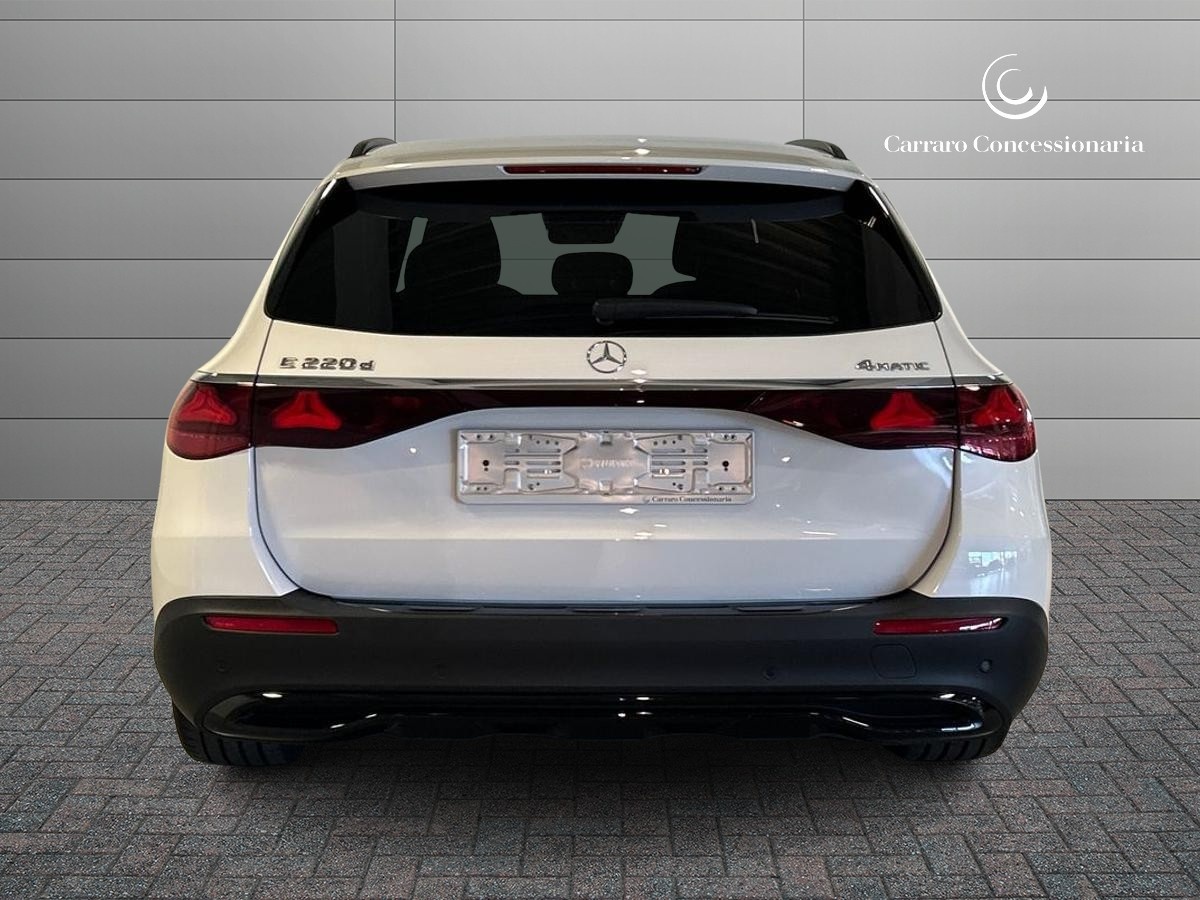 Mercedes  Classe E Station Wagon All-Terrain 220 d Premium 4Matic 9G-Tronic - 4