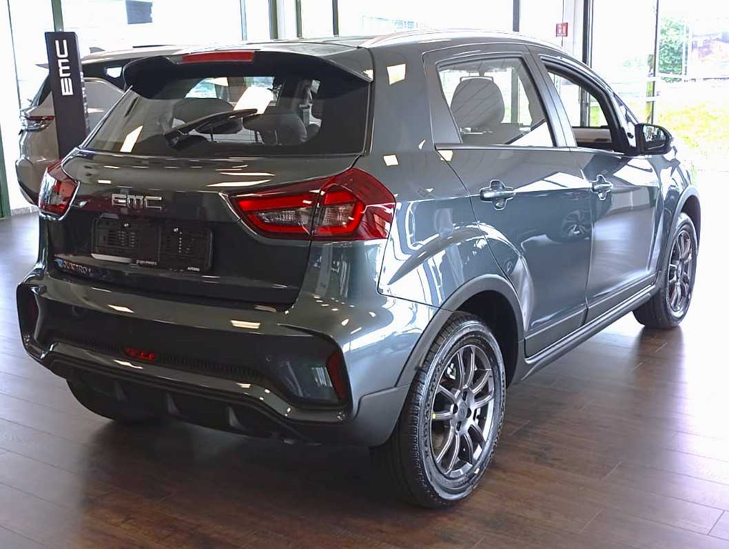 Emc Quattro Nuovo Benzina Quattro Este